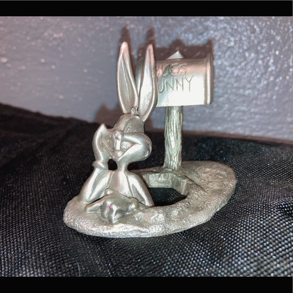 1994 Bugs Bunny Figurine